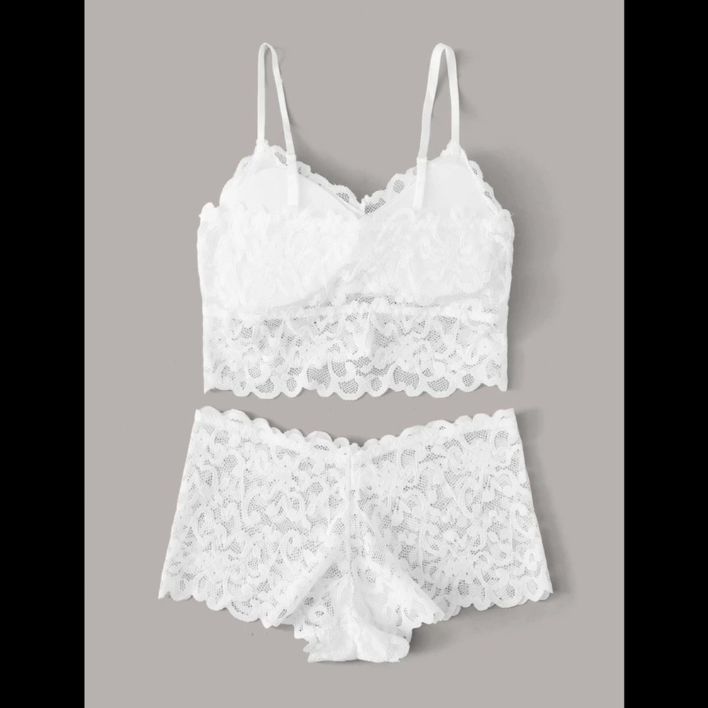 White, Elegant, Lace, Lingerie Set - Picture 2 of 6